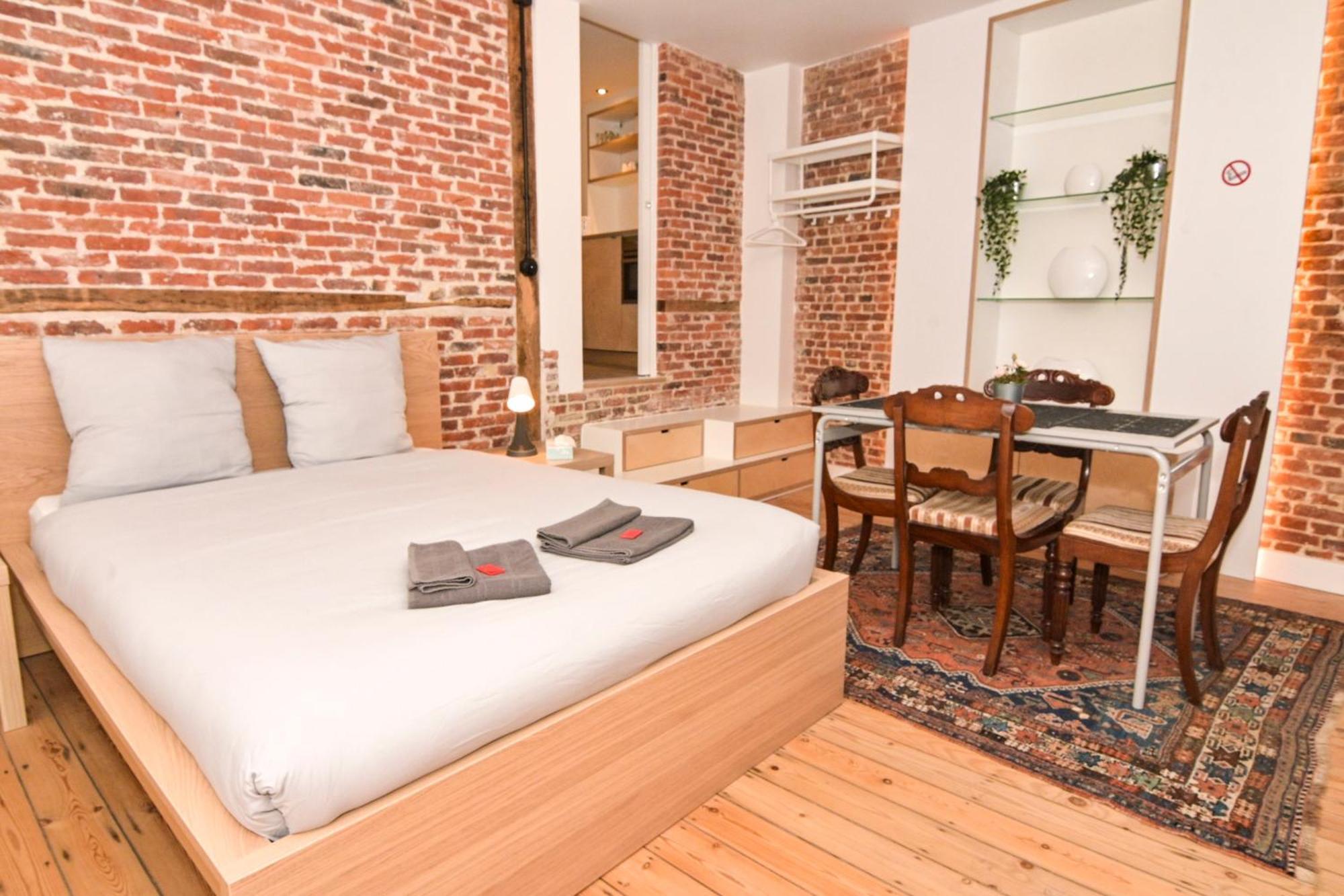 Family Duplex Getaway - Perfectly Positioned For City Adventures Brussels Exterior photo